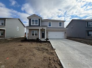 233 Holly Ln, Greenfield, IN 46140