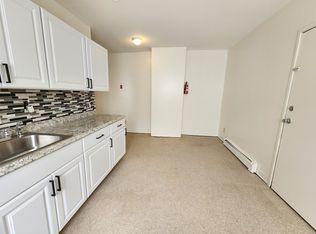 168 Winnikee Ave APT 5, Poughkeepsie, NY 12601