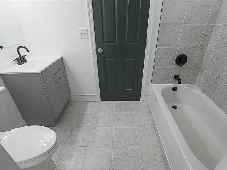 5419 Hillen Rd — Photo 36