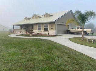 2905 Frank Moore Rd, Plant City, FL 33566