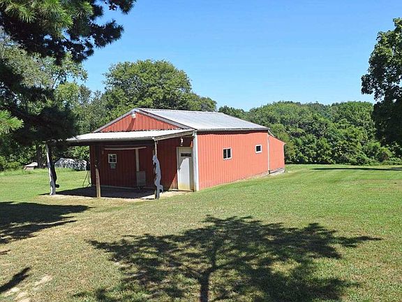 4th image of 4615 Mesker Park Dr