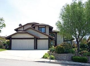 28030 Valcour Dr, Santa Clarita, CA 91387