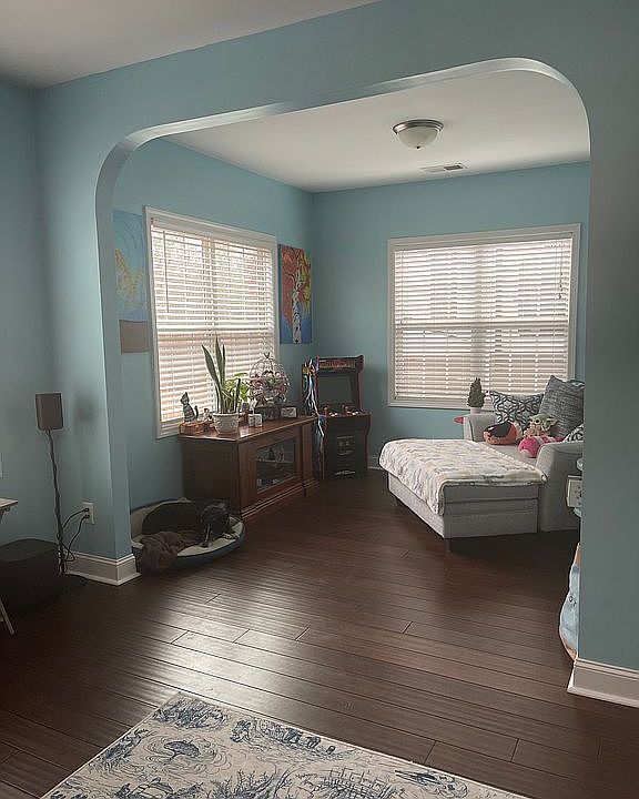 1st image of 228 Bristle Oaks Dr