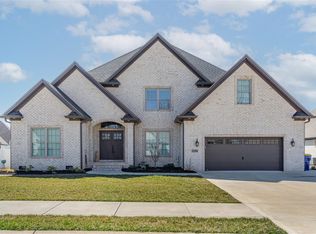 3148 Gable Ridge Ln, Bowling Green, KY 42101
