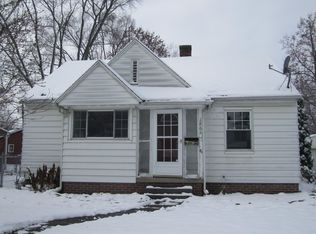 1861 Johnson St, South Bend, IN 46628