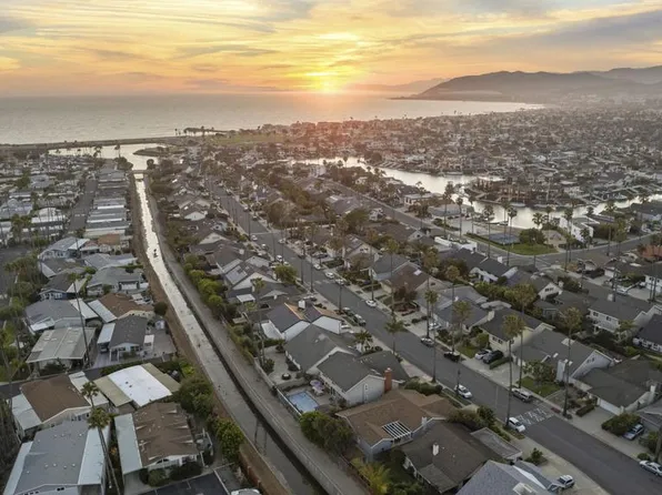 1236 Seafarer St, Ventura, CA 93001