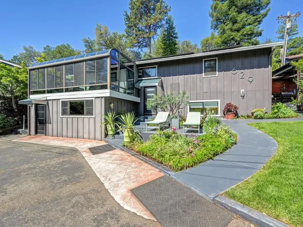 629 Canyon Dr, Auburn, CA 95603