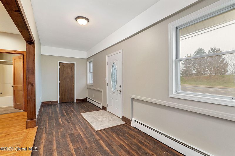3rd image of 4 Magee Drive