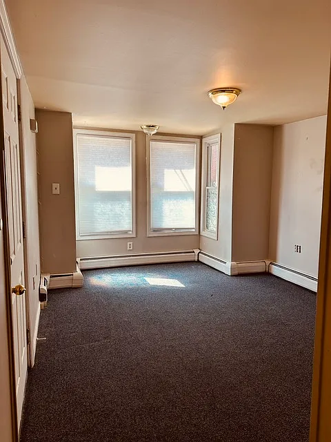 1 bed, 500 sqft, $1,350 — Photo 3