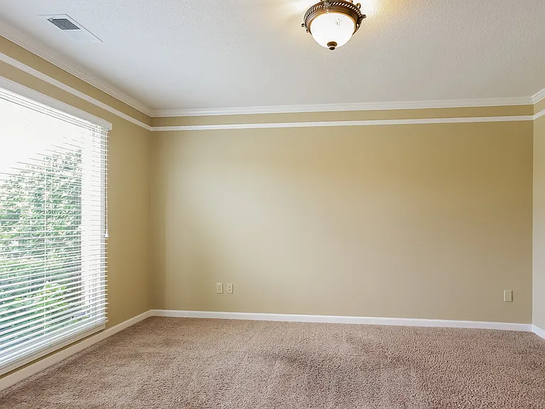 300 N Ericson Rd — Photo 10