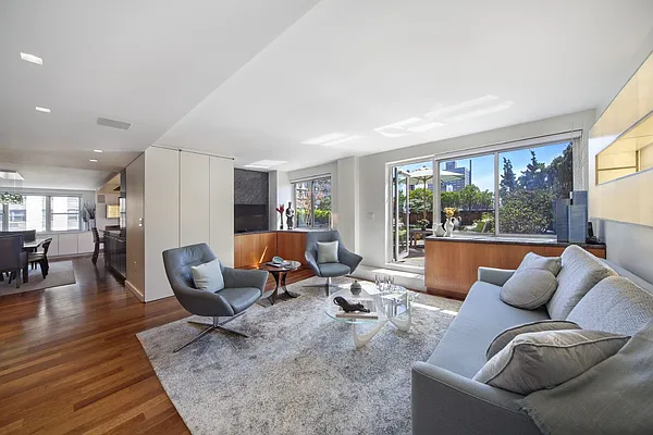 Sold by Stribling | media 14