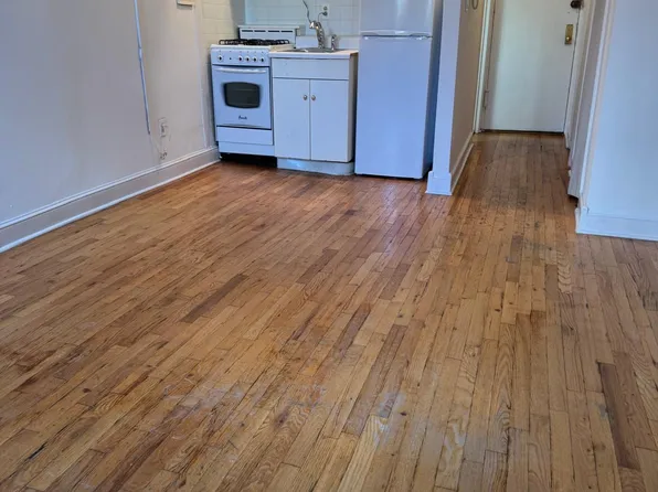 321 East 89th Street image 4 of 7