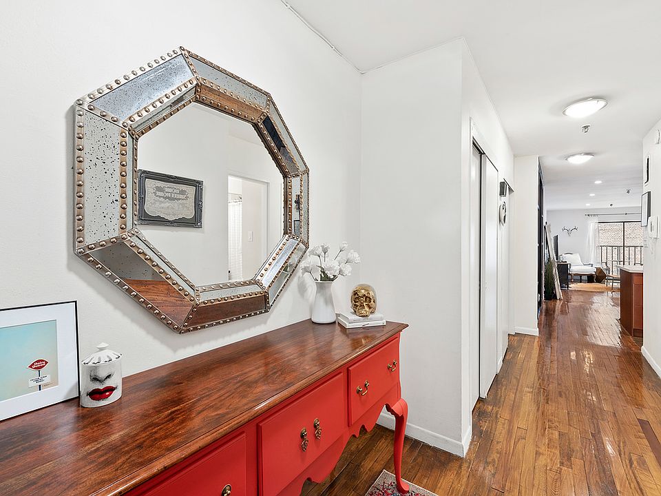 1st image of 67 E 11th St APT 204