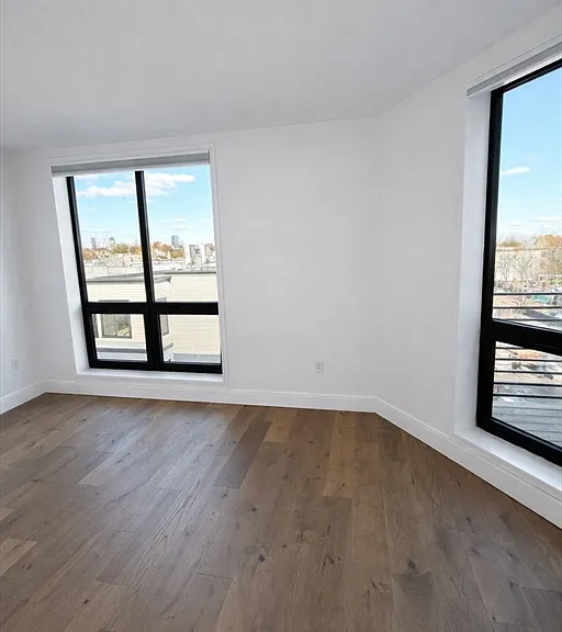 1121 Dorchester Ave #404 — Photo 4