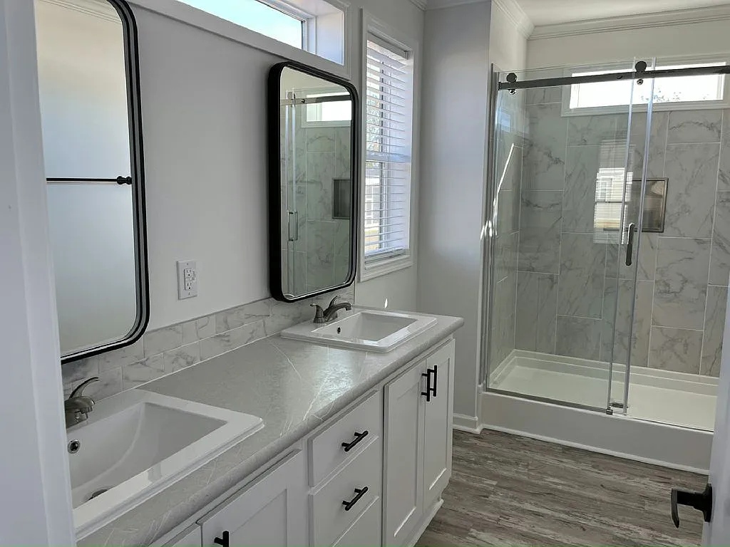 3 bed, 2.0 bath, 1460 sqft, $1,715 — Photo 2