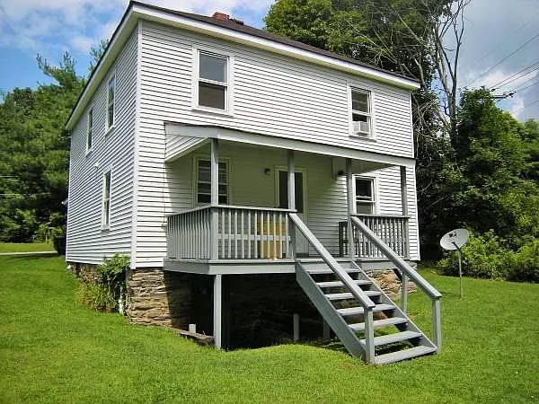 1 bed, 850 sqft, $1,600 — Photo 2