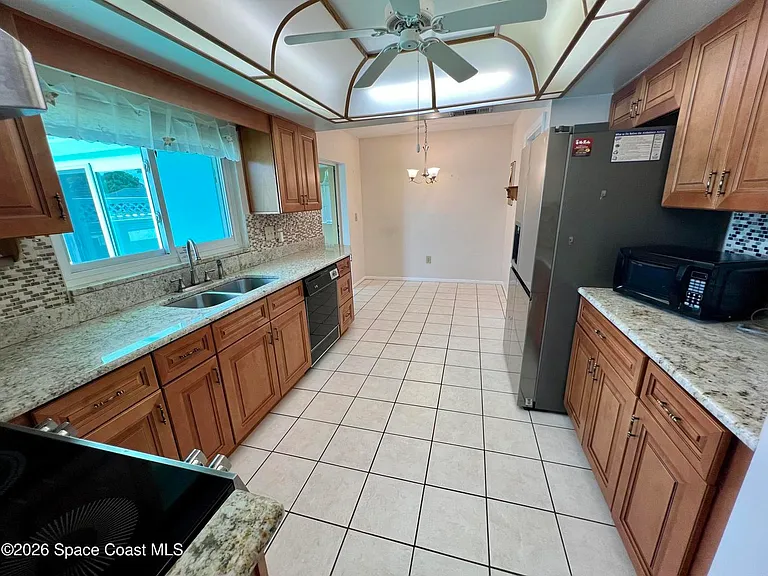 1497 Krin Ct NE — Photo 11