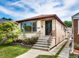 10537 S Whipple St, Chicago, IL