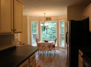 842 Steel Springs Rd, Clarksville, TN 37040