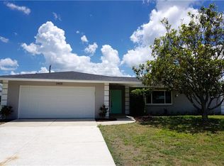 3405 S Lockwood Ridge Rd, Sarasota, FL 34239