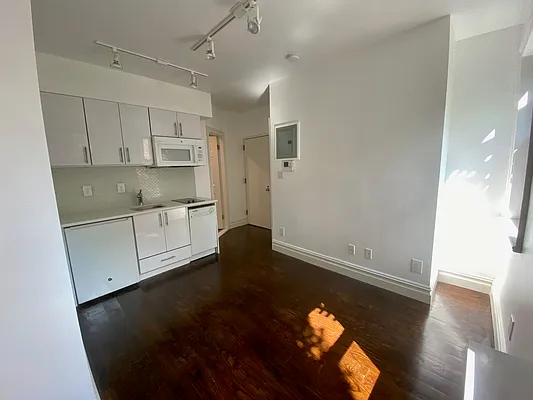 Rented by Landmark Resources | media 20