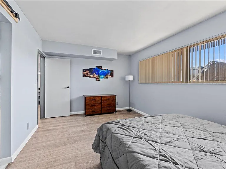 300 Waterway Dr S #308 — Photo 7