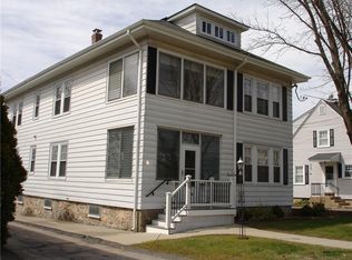 705 Mendon Rd, Woonsocket, RI 02895