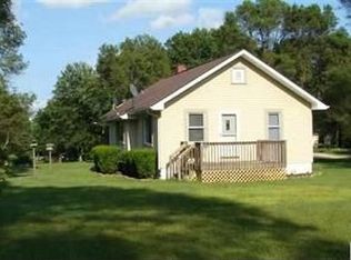 8345 Dunn Rd, Munith, MI 49259