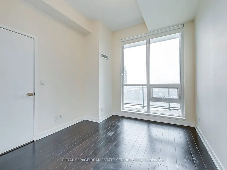 510 Curran Pl #610 — Photo 22