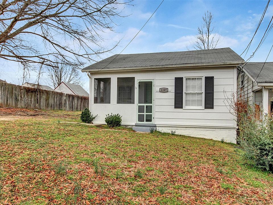 1st image of 1207 Pine Ave #1
