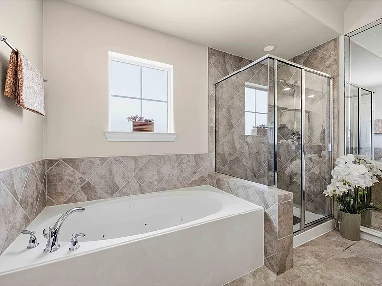 10702 Clearview Villa Pl — Photo 12