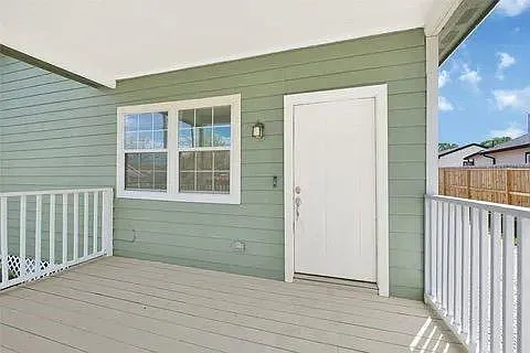 7926 Hudson St — Photo 5