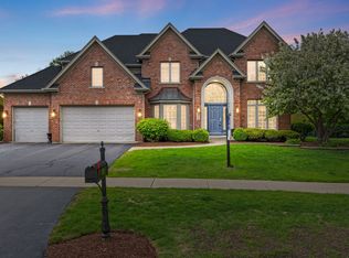 350 Vonder Ln, Geneva, IL 60134