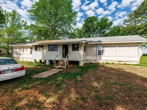 205 E Hempstead St #254, Hope, AR 71801