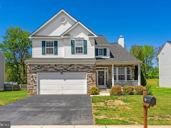 195 Hughs Rd, Charles Town, WV 25414
