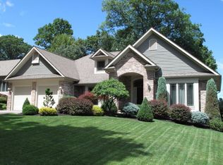 44 Mooring Line Dr, Rochester, NY 14622