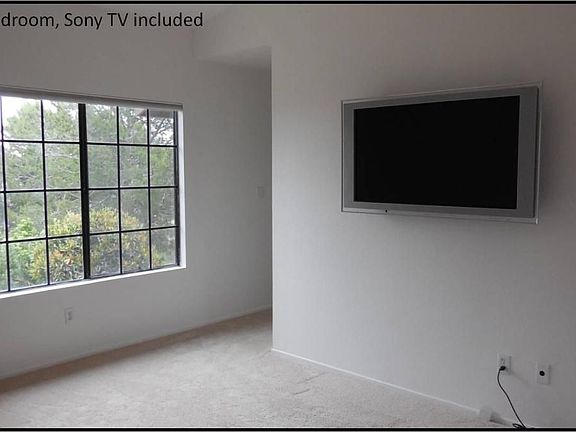 Master bedroom, Sony TV included