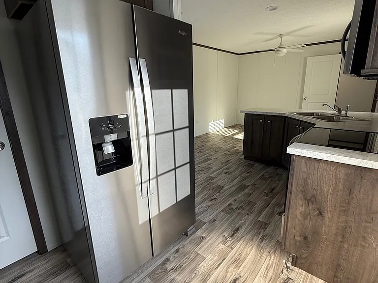 87 Front St #25 — Photo 6