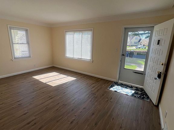 4th image of 4533 Pengelly Rd