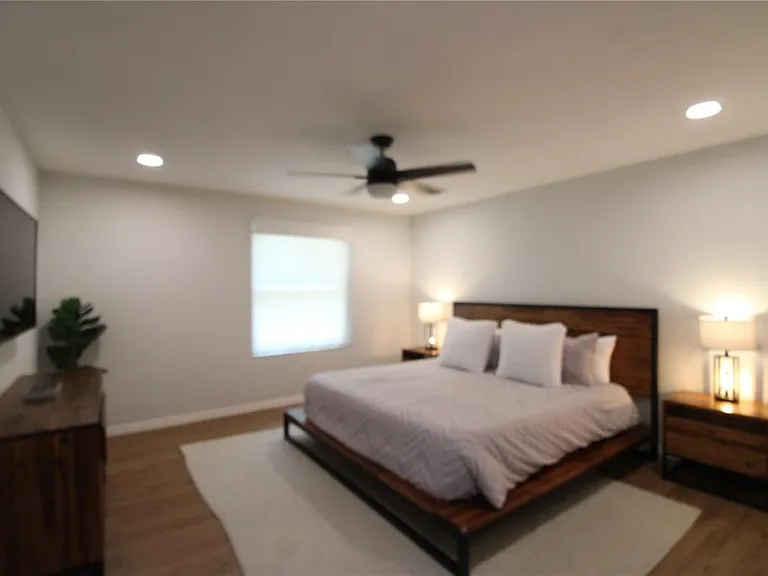 3745 SW 6th Pl — Photo 18