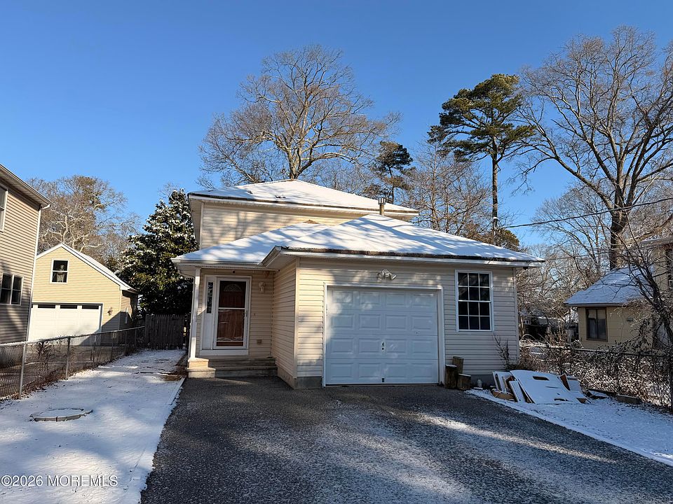 1st image of 703 Parkside Ave
