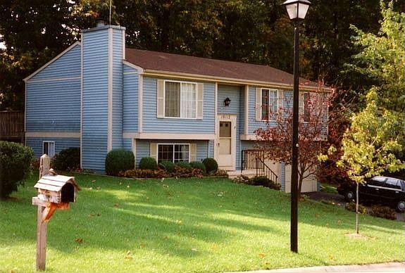 1st image of 10112 Tobacco Leaf Ln
