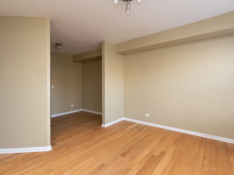 3103 W Lawrence Ave #3 — Photo 11