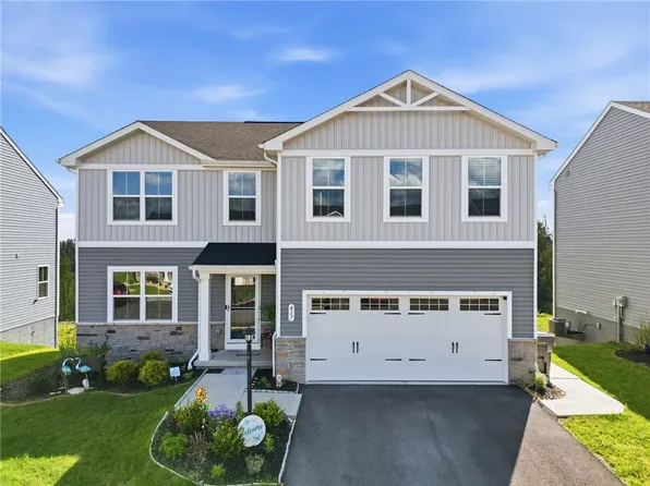 417 Coventry Ct, Harmony, PA 16037