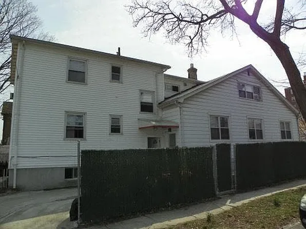 15601 65th Ave, Flushing, NY 11367