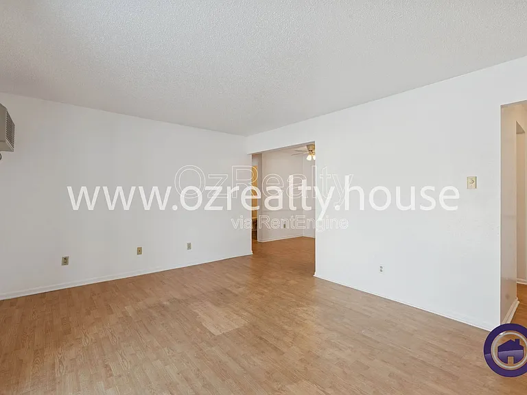 2150 N McCord Rd — Photo 4