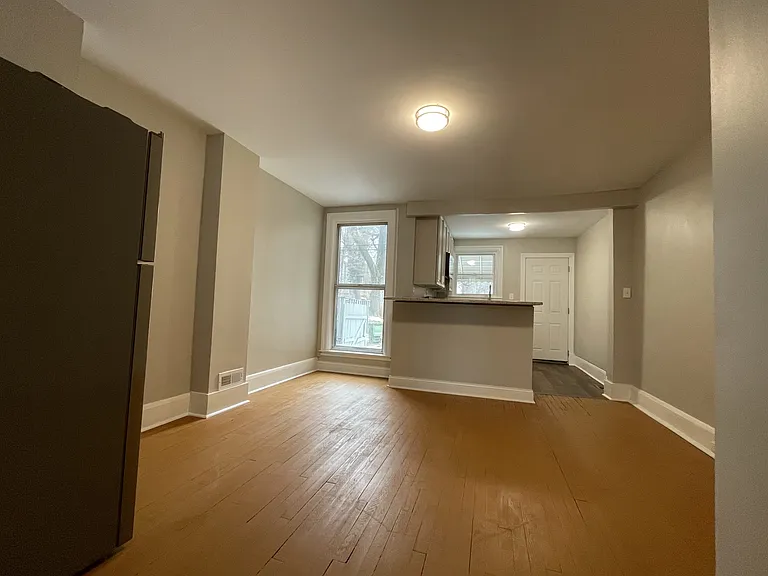 2644 W Lafayette Ave — Photo 19