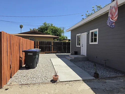 449 N Santa Fe St #C Photo 1