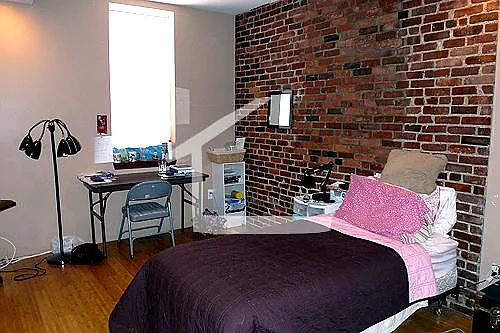 Building Photo - 31 Brainerd Rd #107