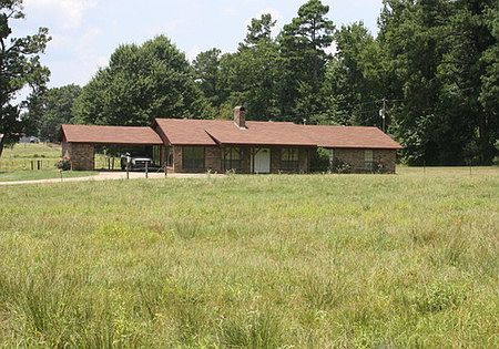 1st image of 1841 Mount Pleasant Dr
